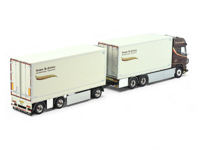 Tekno Tekno DAF XG+ riged truck with 3-axle trailer KASPER H NIELSEN