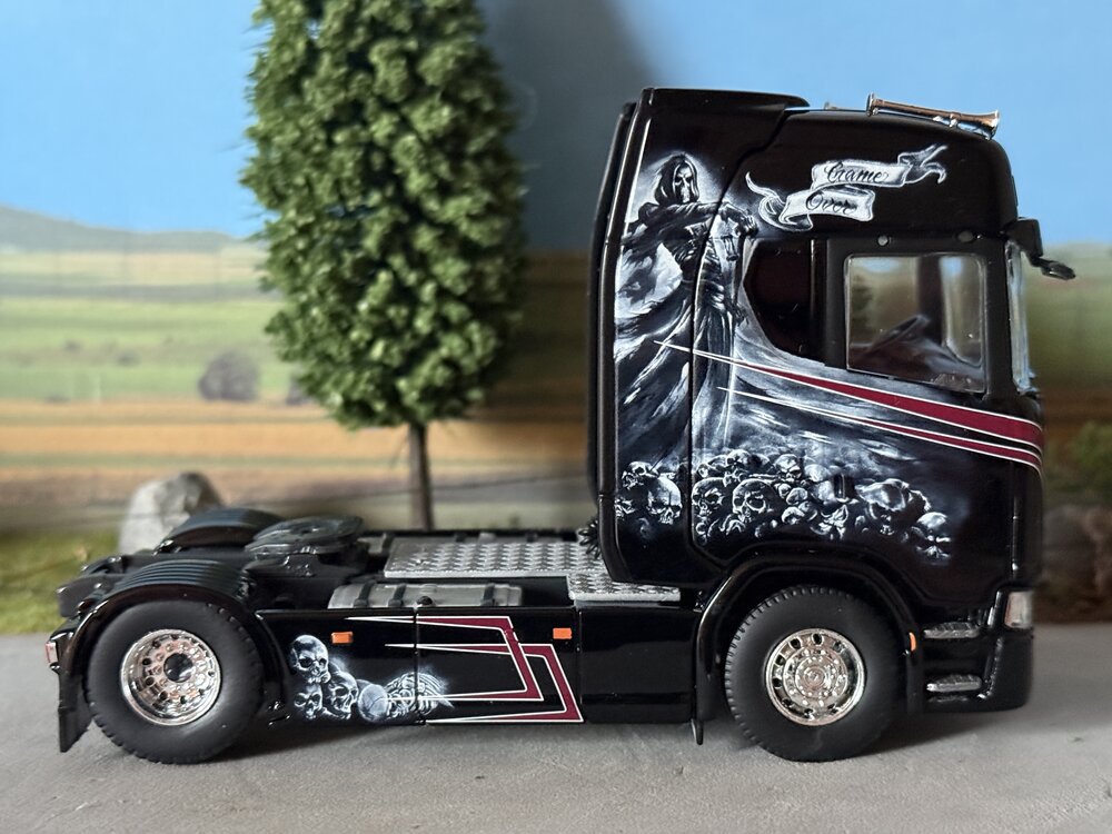 Tekno Tekno Scania Next Gen S450 4x2 REPINSKI "GAME OVER"