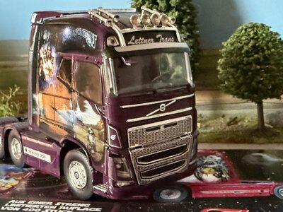 Tekno Tekno Volvo FH04 Globetrotter XXL 6x2 LETTNER
