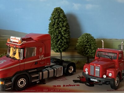Tekno Tekno Set Scania Vabis L110 4x2 & Scania T-serie 4x2 SCHILLING