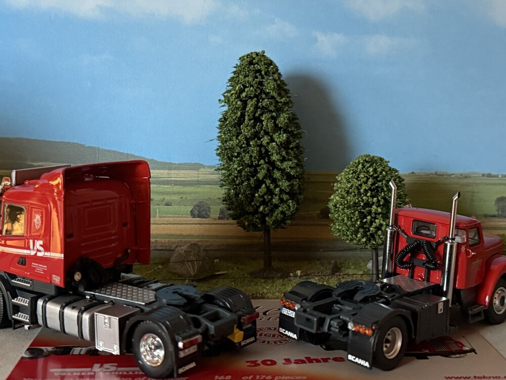Tekno Tekno Set Scania Vabis L110 4x2 & Scania T-serie 4x2 SCHILLING