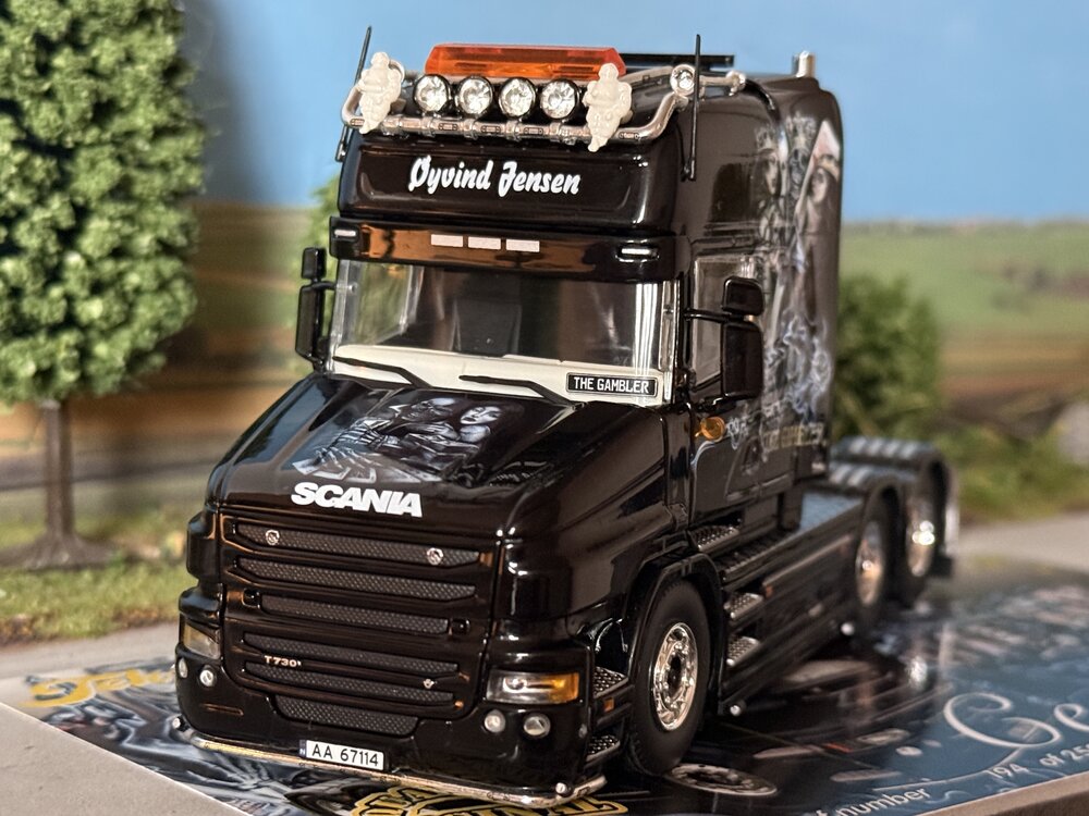 Tekno Tekno Scania Torpedo Topline 6x2 OYVIND JENSEN "The Gambler"