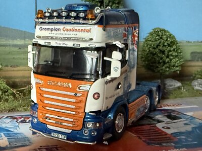 Tekno Tekno Scania R Topline 6x2 KERBEY