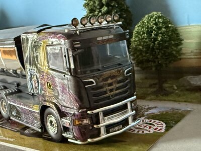 Tekno Tekno Scania R Lowline motorwagen met haakarm + container GAHNE AKERI