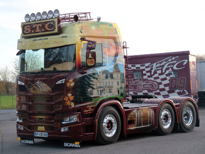 WSI WSI Scania R Normal 6x2 twin steer STC  "LA PART DES ANGES"