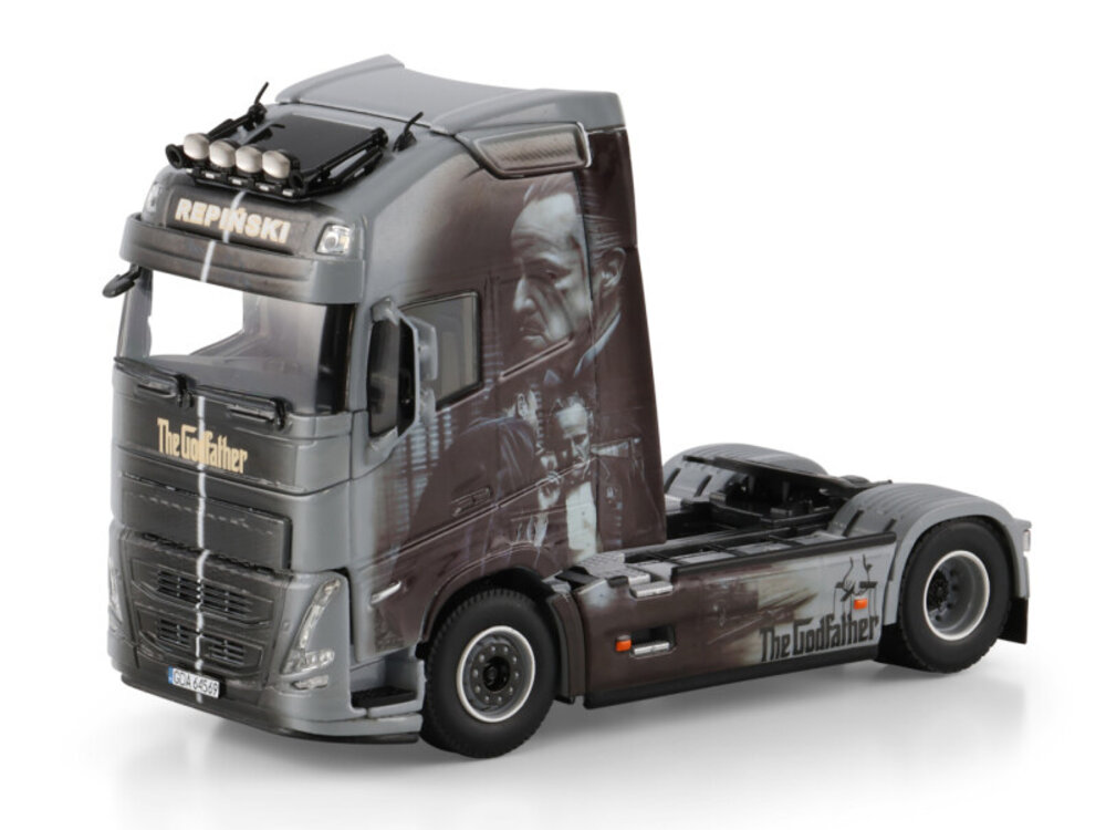 WSI WSI Volvo FH5 Globetrotter XL 4x2 REPINSKI GODFATHER