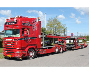 WSI Scania Streamline Topline 6x2 car transporter PER HENDRIKSEN