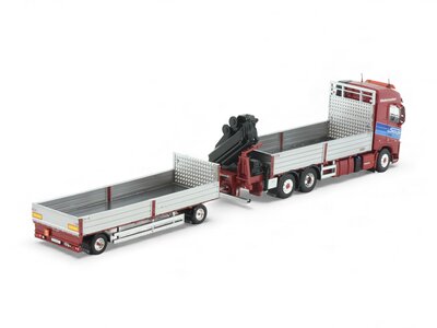 Tekno Tekno Volvo FH04 Globetrotter motorwagen + aanhanger met open bak en kraan SIDLER
