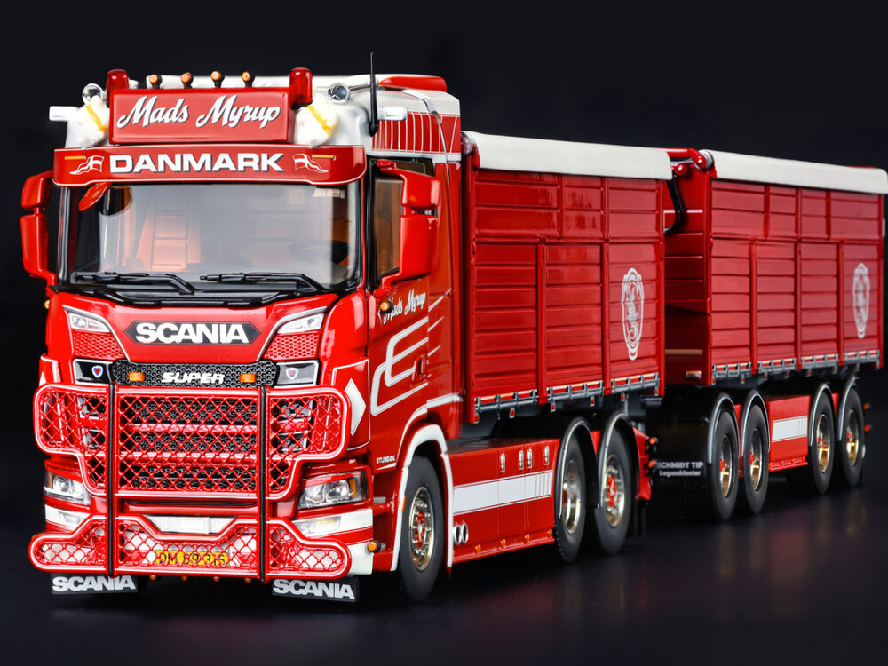 IMC IMC Scania S Highline 6x2 with 2-axle trailer and 2-axle dolly MADS MYRUP