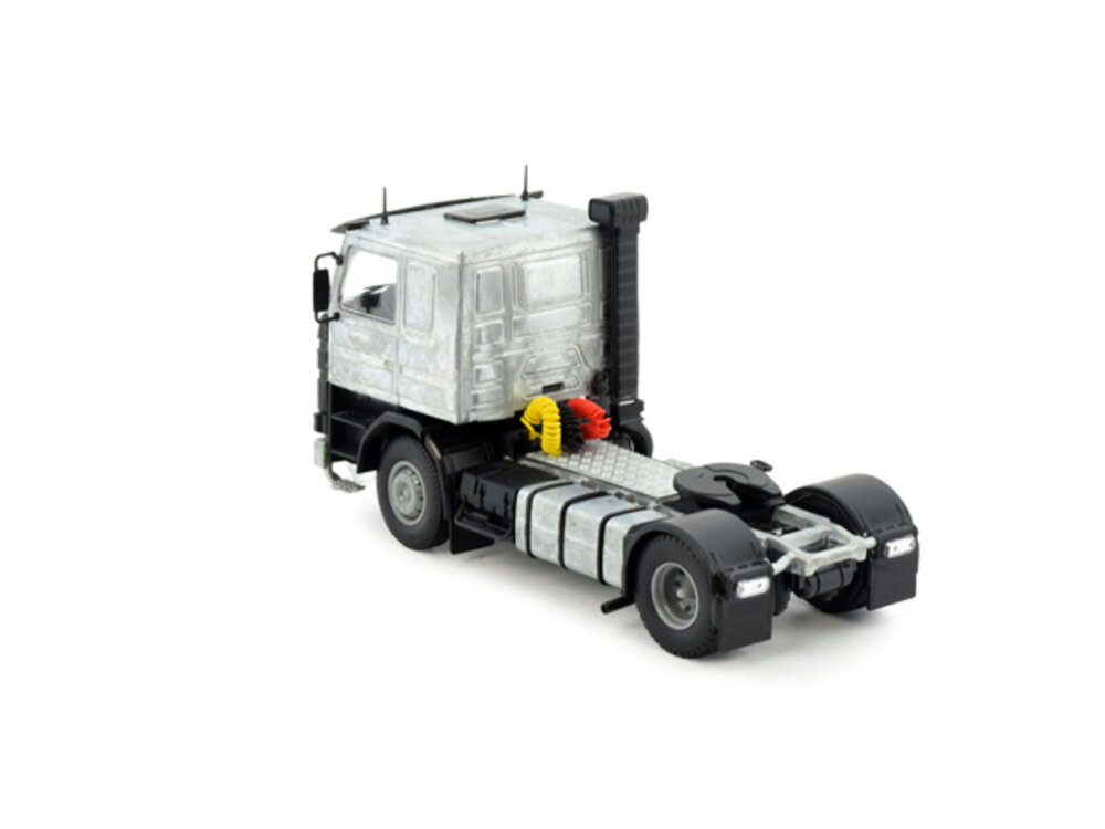 Tekno Tekno Scania 142 intercooler 4x2 Tractor Kit