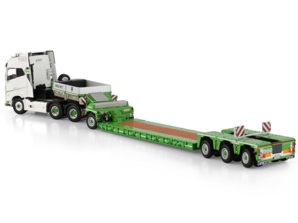 WSI WSI Volvo FH5 Globetrotter 6x4  with 3-axle low loader + 1-axle dolly RACHET