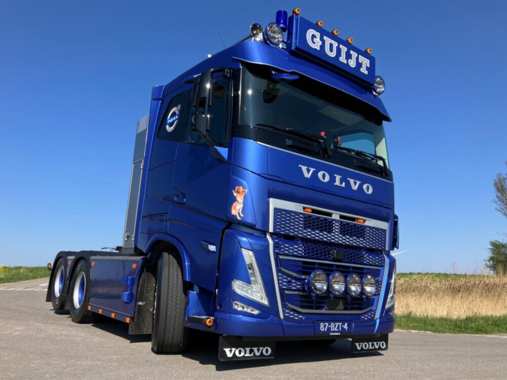 WSI WSI Volvo FH5 Sleeper Cab 6x4 GUIJT BV