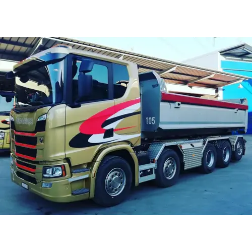 Tekno Tekno Scania NGR low roof 10x4 with hooklift GLOGGNER