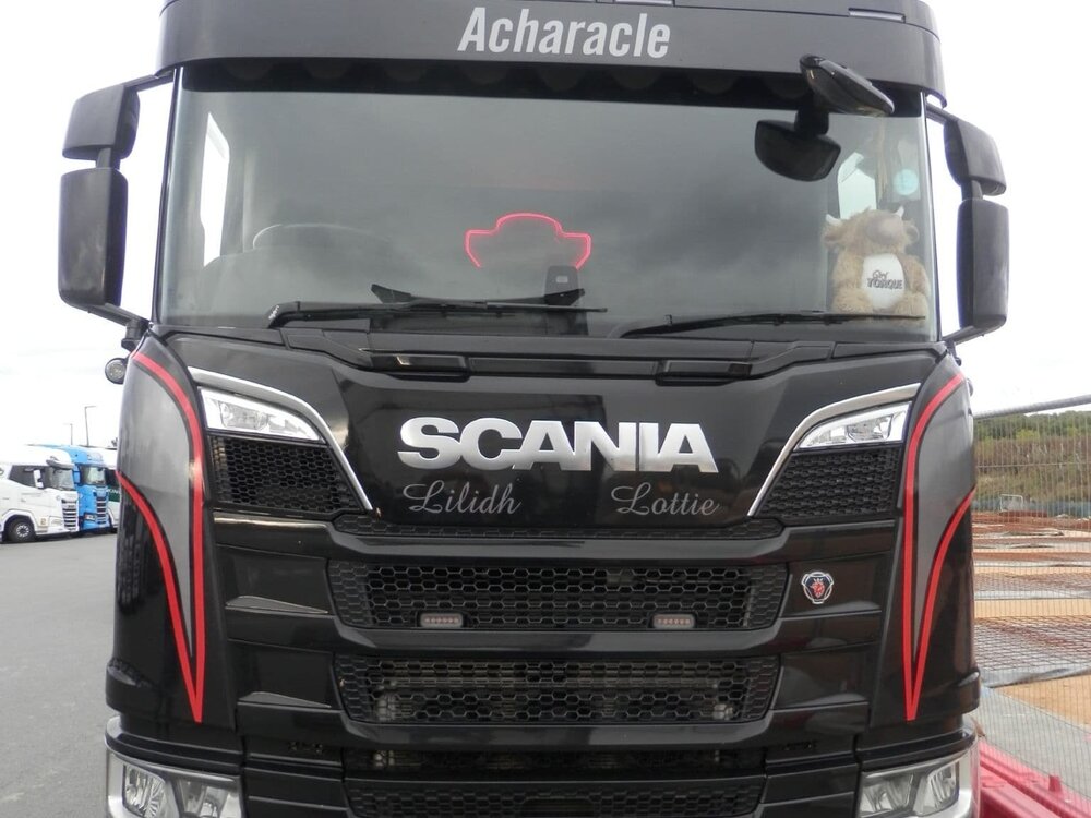 WSI WSI Scania R770 6x2 met 3-as dieplader LOCHSHIEL GARAGE ACHARACLE SCOTLAND
