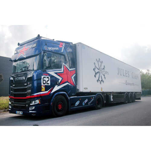 WSI WSI Scania S Highline with 3-axle reefer trailer KENNY COIN