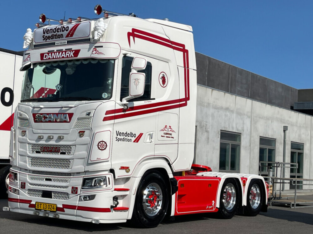 WSI WSI Scania S Highline 6x2 VENDELBO SPEDITION