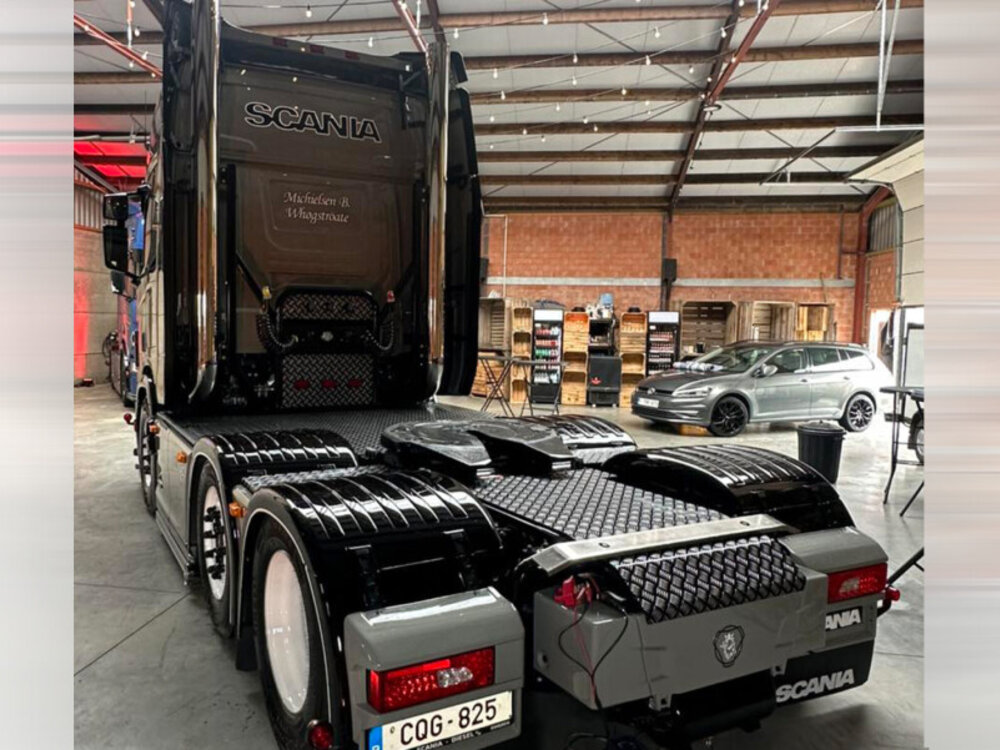 WSI WSI Scania R Highline 6x2 MICHIELSEN M