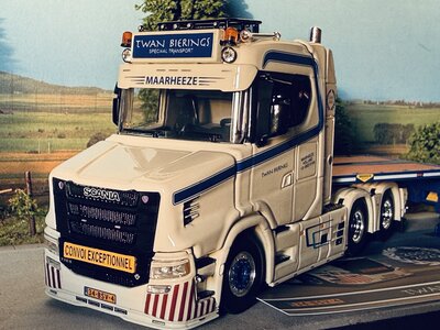 WSI WSI "EXCLUSIEF" Scania Vlastuin Torpedo 6x2 with 4-axle semi wheel lowloader TWAN BIERINGS