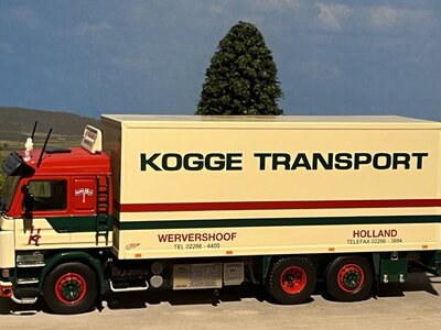 Tekno Tekno Scania 143M motorwagen met 2-as aanhanger KOGGE TRANSPORT