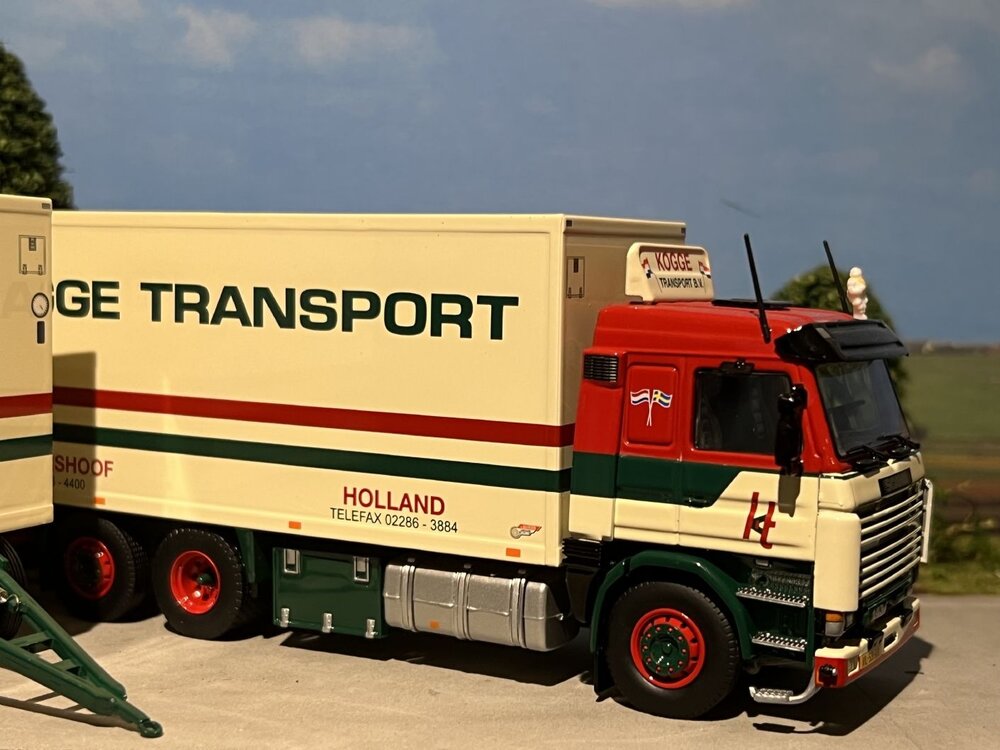 Tekno Tekno Scania 143M motorwagen met 2-as aanhanger KOGGE TRANSPORT