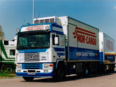 Tekno Tekno Volvo F12 rigid truck with 3-axle reefer trailer NOR-CARGO