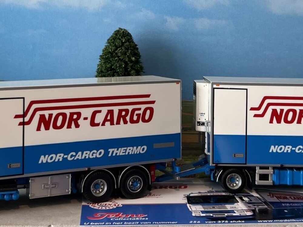 Tekno Tekno Volvo F12 motorwagen met 3-as schamel aanhanger NOR-CARGO
