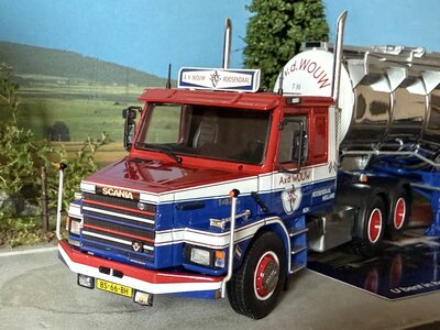 Tekno Tekno Scania T42 Torpedo met 3-assige tankoplegger A V.D. WOUW