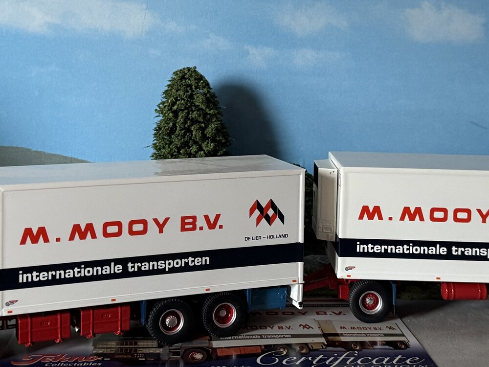 Tekno Tekno DAF 3300 Spacecab truck with 2-axle trailer M. MOOY
