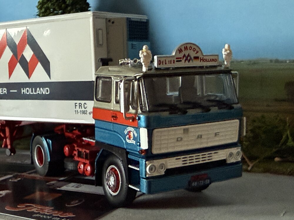 Tekno Tekno DAF 2800 4x2 met 3-assige koeloplegger M. MOOY B.V.