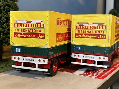 Tekno Tekno Volvo F89 motorwagen met klassieke huif aanhanger BILSPEDITION