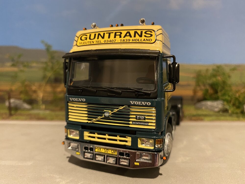 WSI WSI Volvo F12 4x2 single truck GUNTRANS VLEUTEN