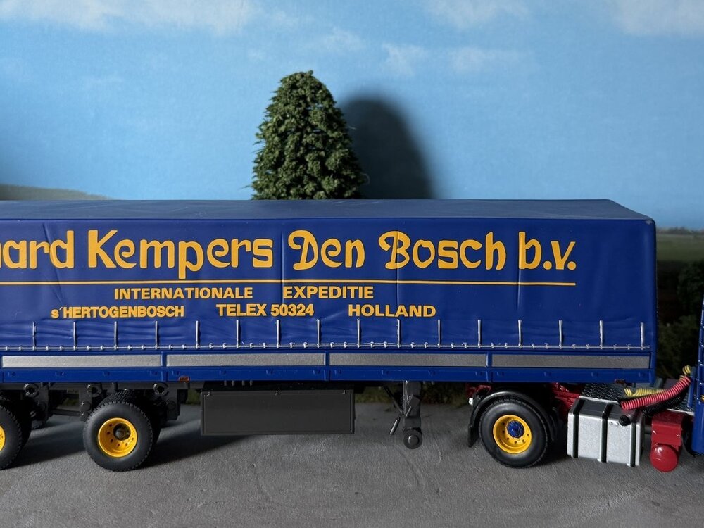 WSI WSI Scania 141 4x2 with 2-axle classic curtainside trailer J. VAN BEEKVELD / RICHARD KEMPERS