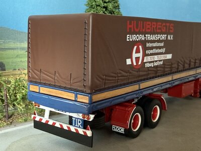 WSI WSI Volvo F88 4x2 + 2-axle classic curtainside trailer HUIJBREGTS