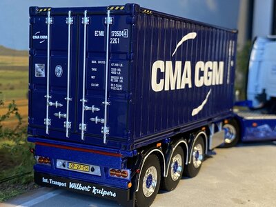 WSI WSI  Scania R Highline 4x2 + container trailer + 20ft. container WILBERT KUIPERS