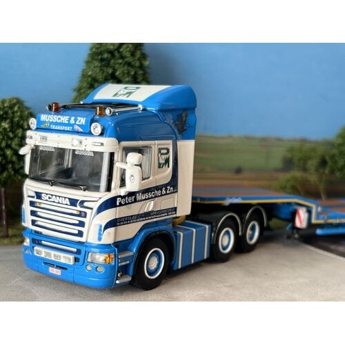 WSI WSI Scania R5 Highline 6x2 + 3-axle lowbed trailer PETER MUSCHE