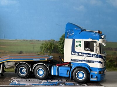 WSI WSI Scania R5 Highline 6x2 + 3-axle lowbed trailer PETER MUSCHE
