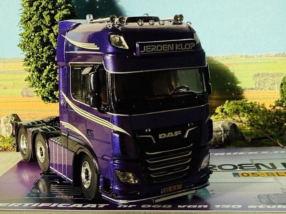 WSI WSI DAF XF Super Space Cab 6x2 JEROEN KLOP