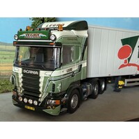 Tekno Scania R420 6x2 met 3-as walking floor trailer LEGRO TOPTERRA