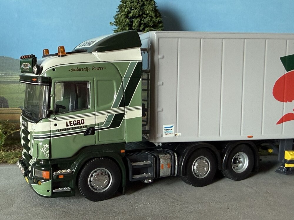 Tekno Tekno Scania R420 6x2 met 3-as walking floor trailer LEGRO TOPTERRA