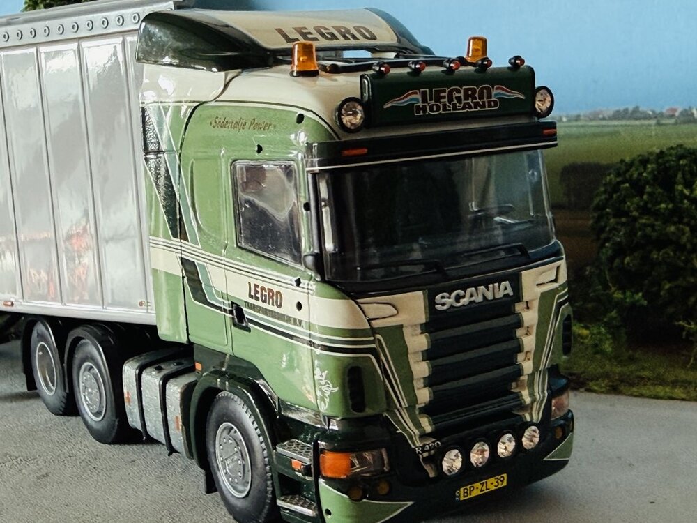Tekno Tekno Scania R420 6x2 met 3-as walking floor trailer LEGRO TOPTERRA