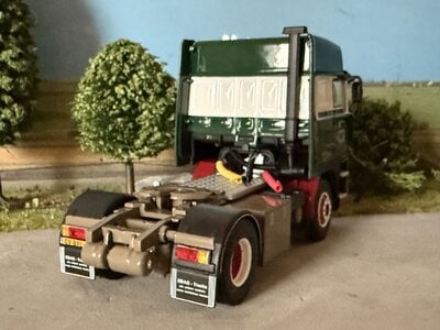 WSI WSI DAF 3300 Space Cab 4x2 LEWISZONG TRANSPORT