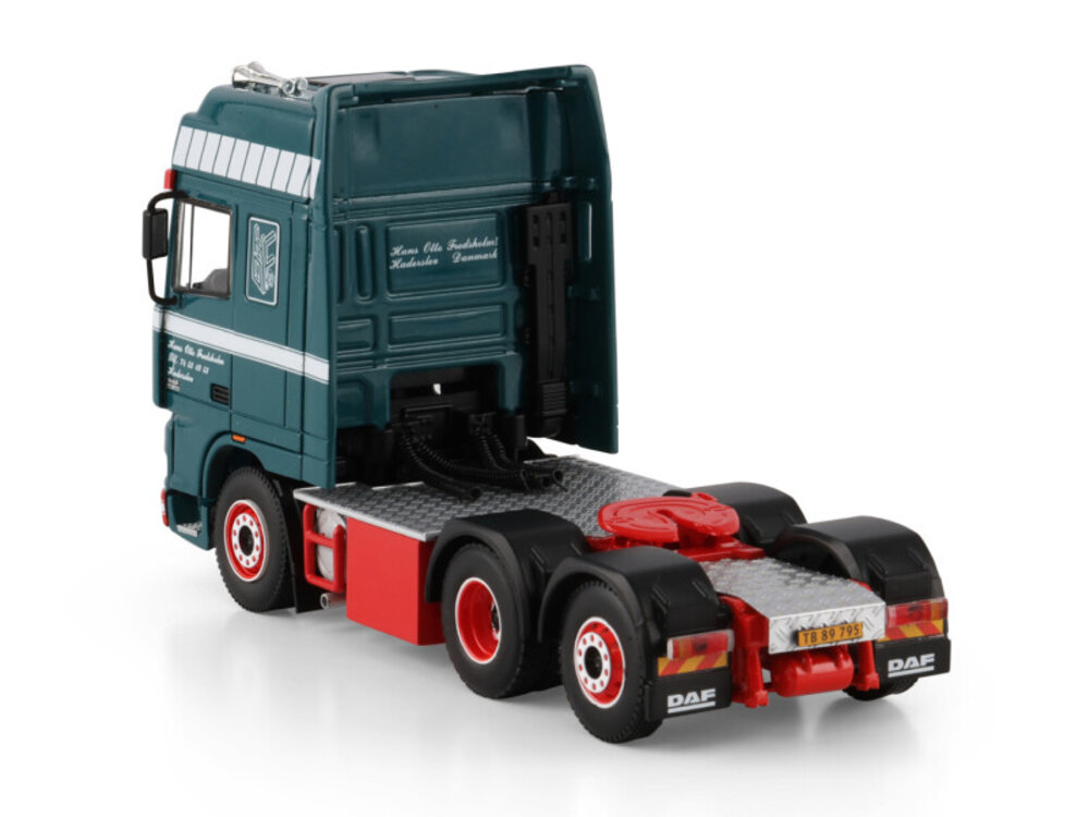 WSI WSI DAF 95XF Super Space Cab 6x2 FREDSHOLM