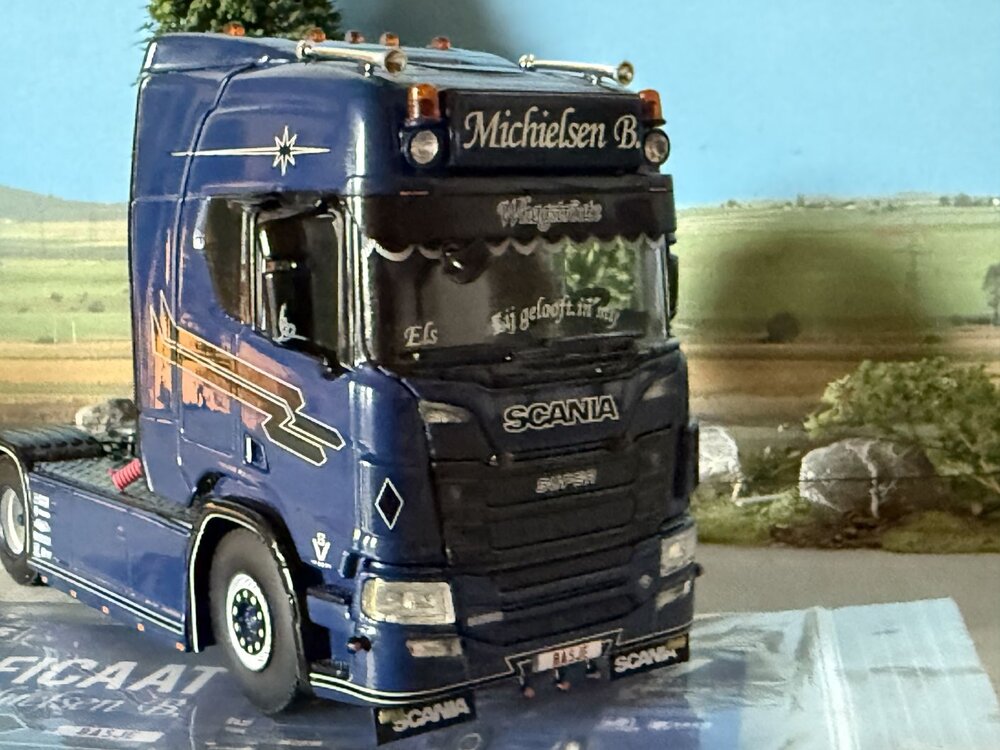 WSI WSI Scania R Highline 4x2 BAS MICHIELSEN