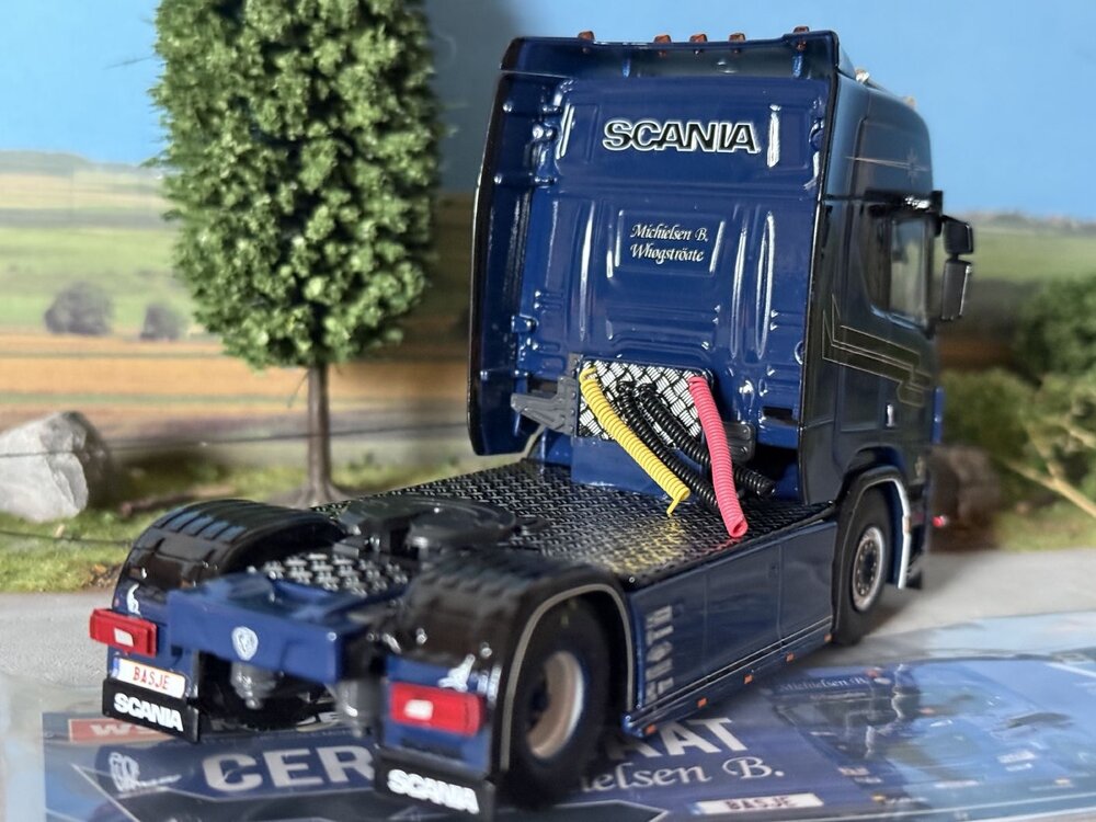 WSI WSI Scania R Highline 4x2 BAS MICHIELSEN