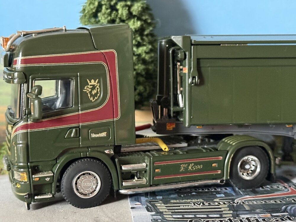 WSI WSI Scania R Topline 4x2 + 3-axle sand tipper trailer MEEUWISSEN