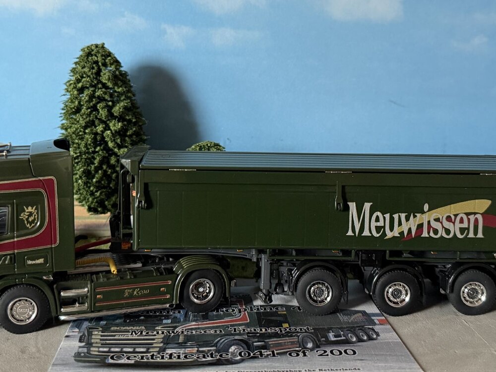 WSI WSI Scania R Topline 4x2 + 3-axle sand tipper trailer MEEUWISSEN