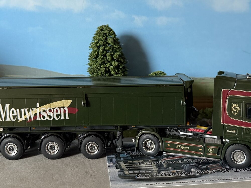 WSI WSI Scania R Topline 4x2 + 3-axle sand tipper trailer MEEUWISSEN