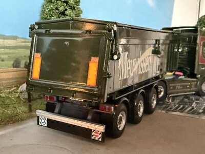 WSI WSI Scania R Topline 4x2 + 3-axle sand tipper trailer MEEUWISSEN