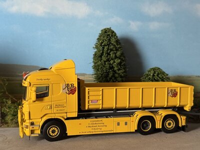 WSI WSI  Scania R 6x2 hooklift system combi + 15m3 container ALEX BROUWER SIERBESTRATING