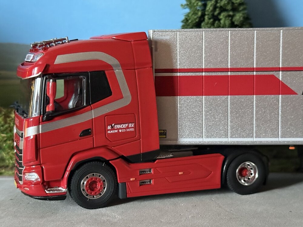 Cavallino Cavallino DAF XG 4x2 met 3-as walkingfloor trailer LOONBEDRIJF M. VERHOEF B.V.